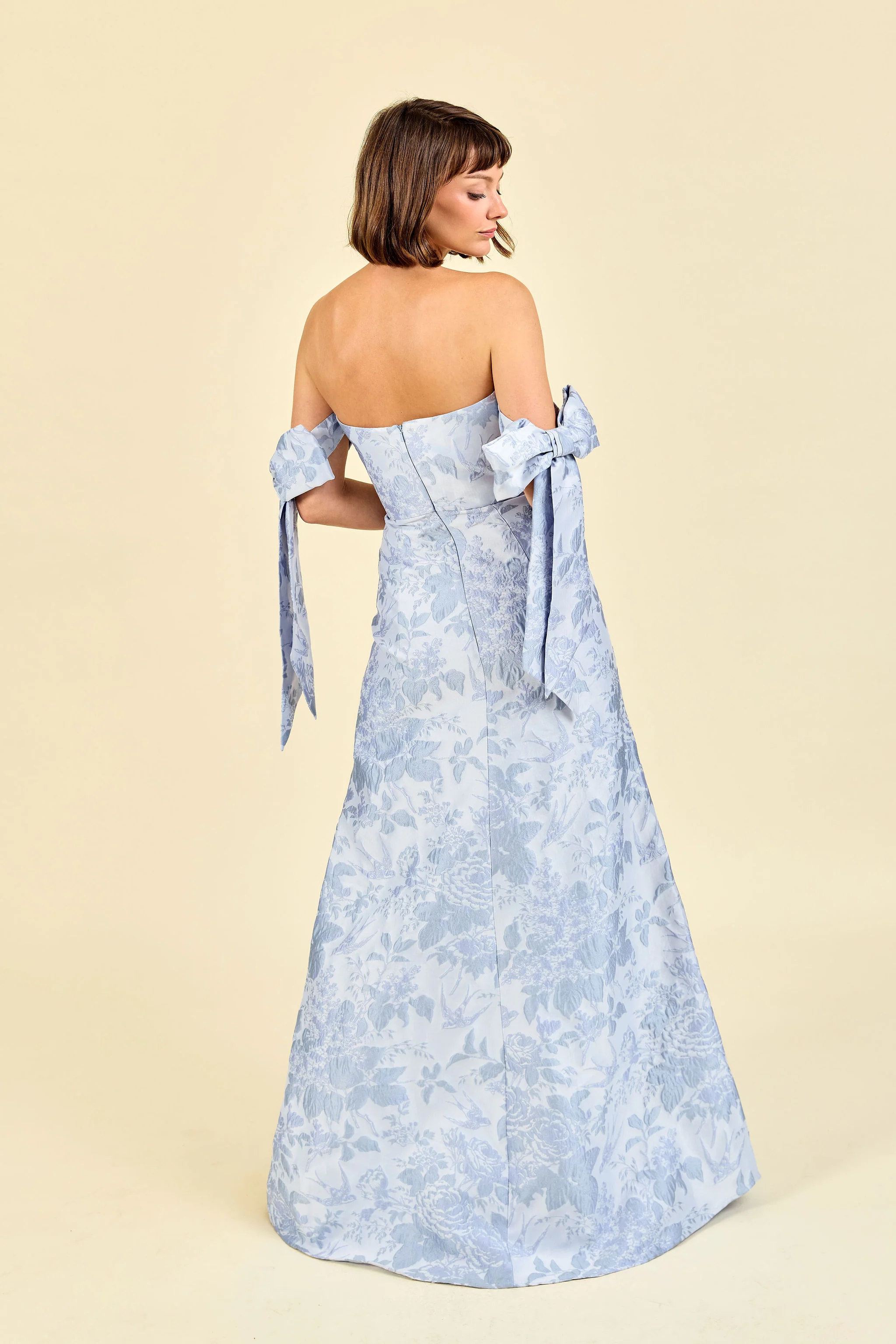 Julie Bodice with Flute Skirt in Garden Flora Jacquard - Image 4