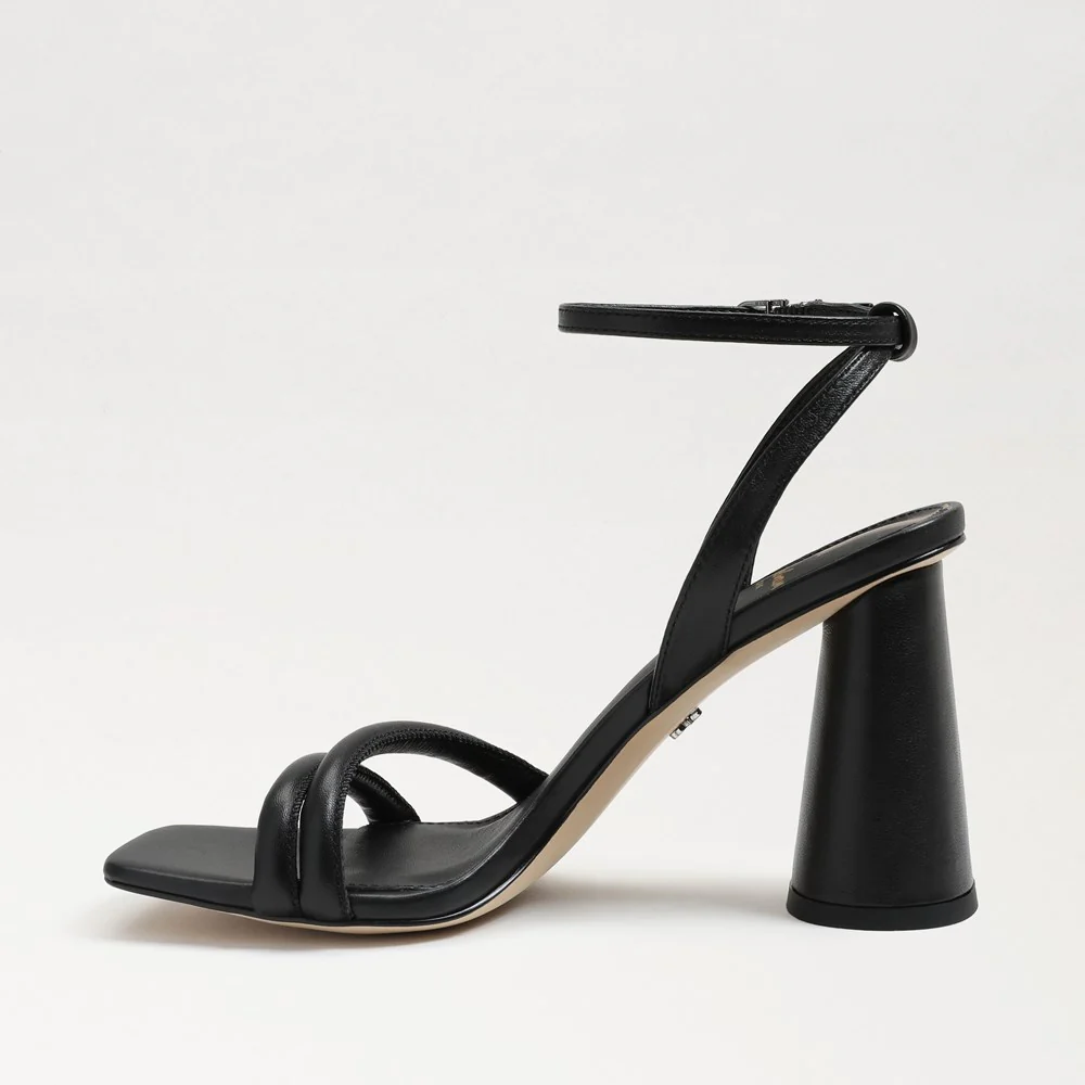 Kia Block Heel Sandal in Black Leather - Image 4