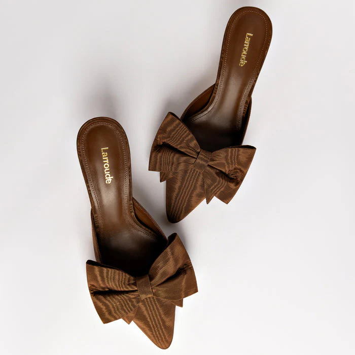 Mini Elle Pump In Cinnamon Fabric - Image 6